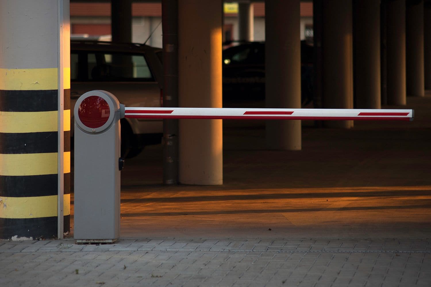 Maintenance Tips for Long-Lasting Boom Barriers & Barrier Gates - Park+