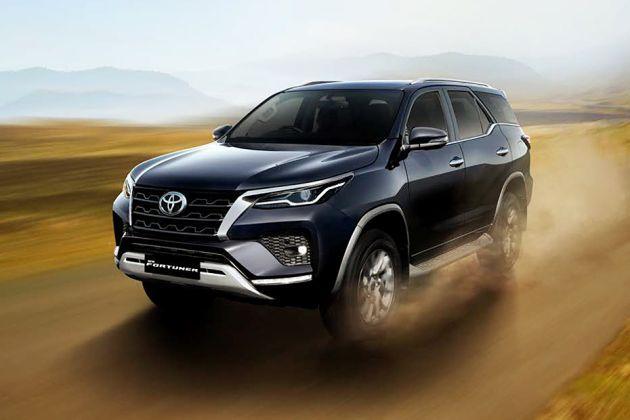 Toyota Fortuner front image