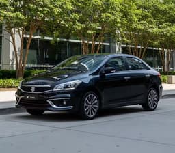 Maruti Ciaz front angle view