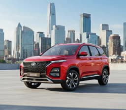 MG Hector front angle view