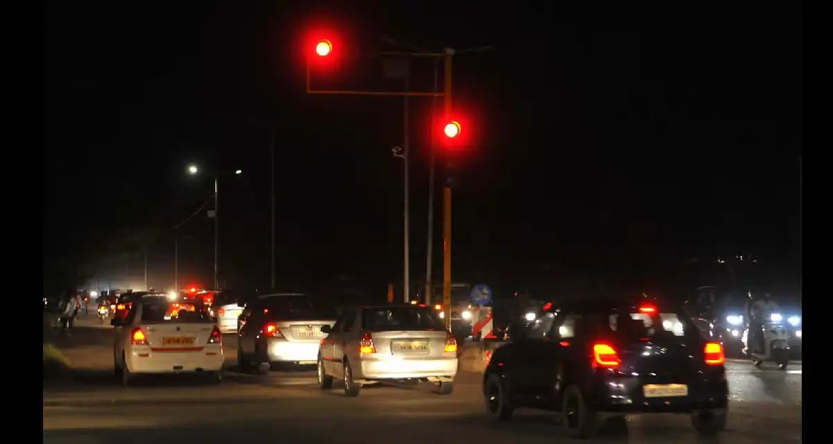 Chandigarh Issues 96 Traffic Challans Every Hour.webp